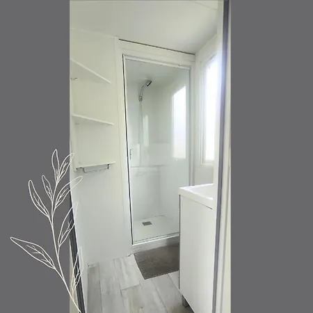 De Plein Air Le Chanset 3*