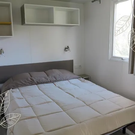 De Plein Air Le Chanset 3* Ceyrat