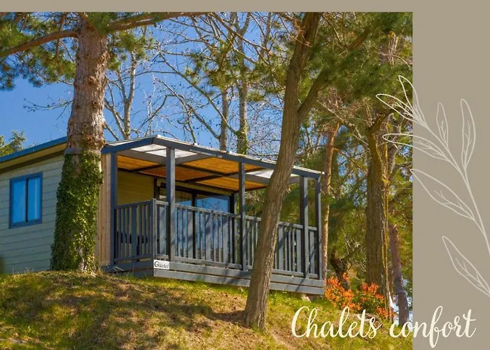 De Plein Air Le Chanset 3* Ceyrat